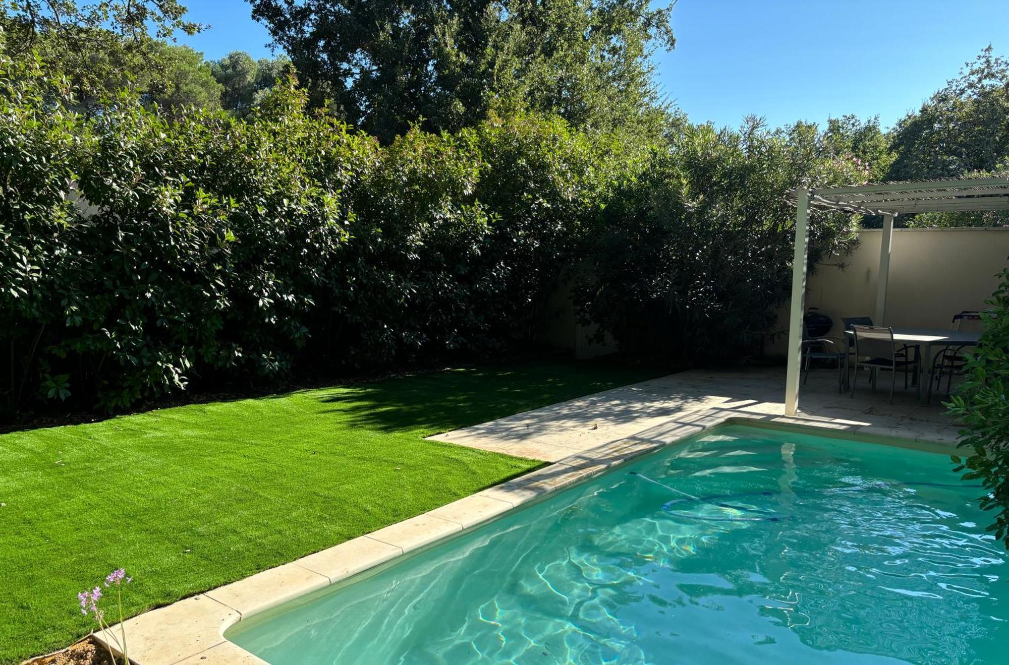 Les Jardins Du Castelas - Piscines, Jardins Et Spas Privatifs ユショー エクステリア 写真