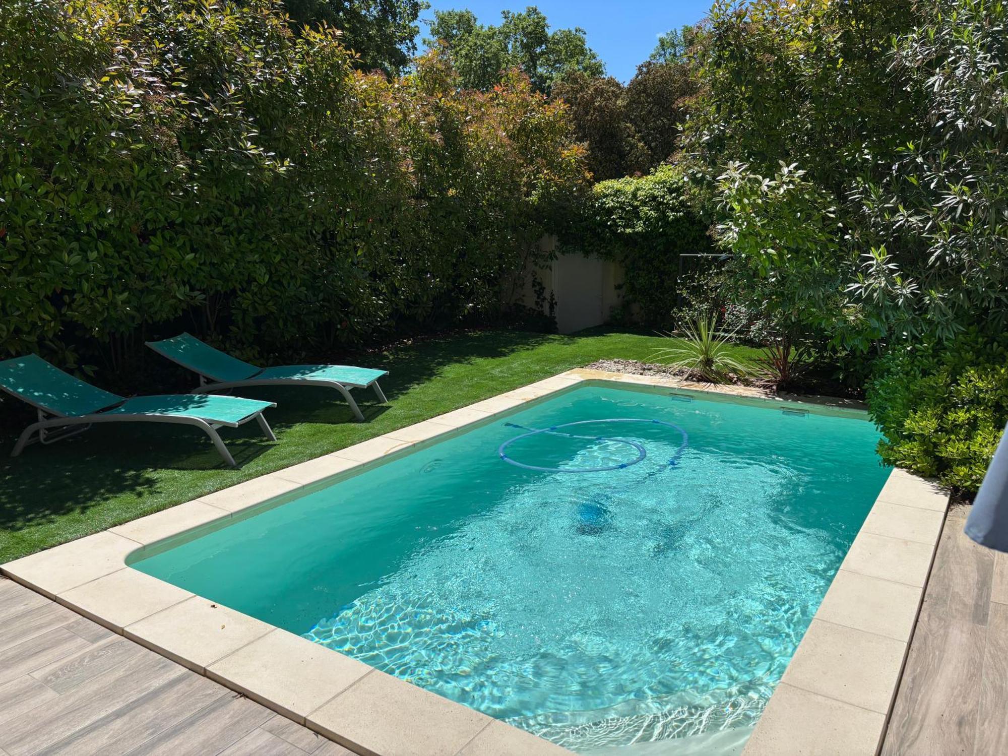Les Jardins Du Castelas - Piscines, Jardins Et Spas Privatifs ユショー エクステリア 写真